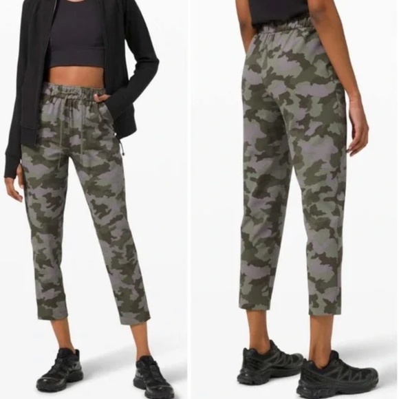 Lululemon Keep Moving Pant 7/8 High-Rise Heritage 365 Camo Dusky Lavender, Sz 4 - Picture 1 of 10